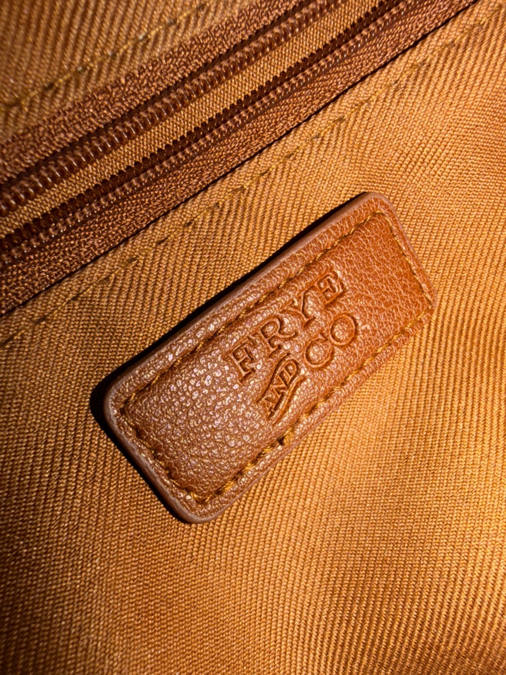 Frye & Co Patchwork Leather Shoulder Bag Boho Triangle Purse - Picture 6 of 10